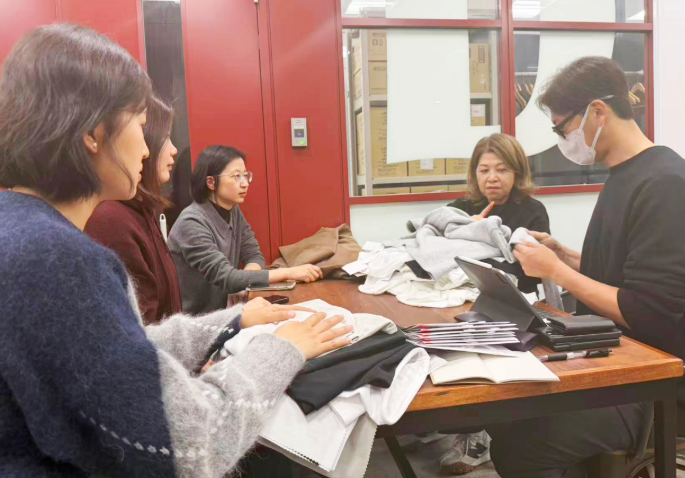 红豆服装外贸主动出击增长势头强劲